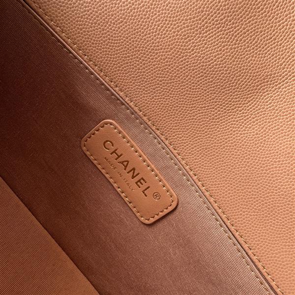 2026127214239189 700